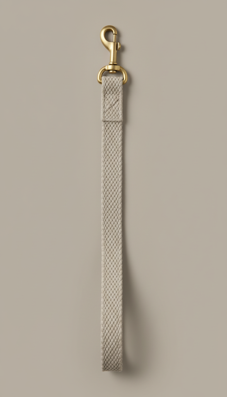 Natural linen dog leash with soft handle